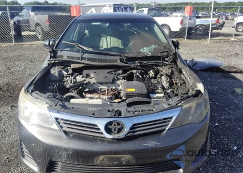 2013 Toyota Camry L z USA, uszkodzony, nr VIN 4T4BF1FK6DR331686